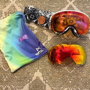 Burton Anon WM1 Magnetic Lens Snowboarding Goggles with Extra Lens and Pouch
